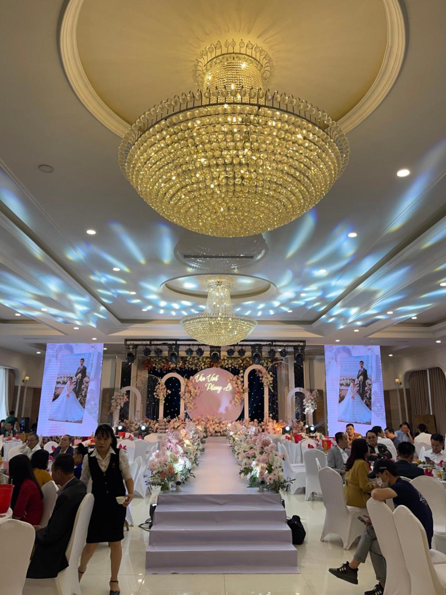 Ngan Ha Hotel Dai Tiet Kültér fotó